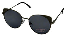 Load image into Gallery viewer, Isaac Mizrahi Womens Gunmetal Metal Cateye Sunglass IM31263 GU
