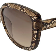 Load image into Gallery viewer, Guess Sunglass Womens Light Brown Fashion Butterfly Sunglass Plastic GF0383. 45F