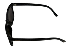 Load image into Gallery viewer, Timberland Mens Rectangle Shiny Black Plastic Sunglass TB7216. 1U