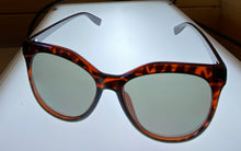 Load image into Gallery viewer, Kenneth Cole Reaction Womens Cat Eye Tortoise Plastic Sunglass KC1411. 52N
