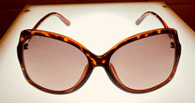 Load image into Gallery viewer, Kenneth Cole Reaction Tortoise Rectangle Womens Plastic Sunglass, KC1408. 52F