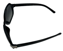 Load image into Gallery viewer, Guess Sunglass Womens Black Overside Rectangle Plastic, Gradient Lens GF0405. 1B
