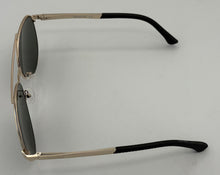 Load image into Gallery viewer, Timberland Gold Mens Metal Aviator Sunglass, Green Lens TB7210. 32N
