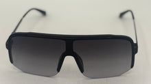Load image into Gallery viewer, Guess Mens Matte Black Shield Sunglasses, Smoke Gradient Lens. GO00054. 2B
