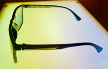 Load image into Gallery viewer, Kenneth Cole Reaction Mens Sunglass Matte Grey Plastic Square, KC1415. 20A
