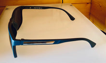 Load image into Gallery viewer, Kenneth Cole Reaction Mens Sunglass Matte Grey Plastic Square, KC1415. 20A
