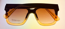 Load image into Gallery viewer, Lucky Brand Unisex Oversized Square Plastic Sunglass Sycamore, Brown Yellow Gradient
