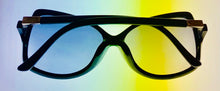 Load image into Gallery viewer, Kenneth Cole Reaction Black Rectangle Womens Plastic Sunglass, KC1408. 1B
