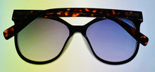 Load image into Gallery viewer, Kenneth Cole Reaction Womens Cat Eye Black Tortoise Plastic Sunglass KC1411. 1B
