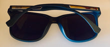 Load image into Gallery viewer, Kenneth Cole Reaction Mens Sunglass Matte Grey Plastic Square, KC1415. 20A
