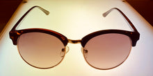 Load image into Gallery viewer, Kenneth Cole Reaction Mens Tortoise Sunglass Round Metal Plastic KC1409. 52F
