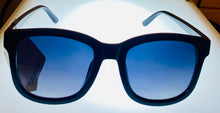 Load image into Gallery viewer, Lucky Brand Womens Plastic Black Large Square Sunglass, Gradient Lens D2006

