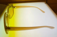 Load image into Gallery viewer, Kenneth Cole Reaction Womens Beige Brown Square Plastic Sunglass KC1412. 25F Kenneth Cole
