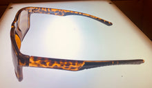 Load image into Gallery viewer, Timberland Mens Rectangle Tortoise Plastic Sunglass, TB7218. 52E

